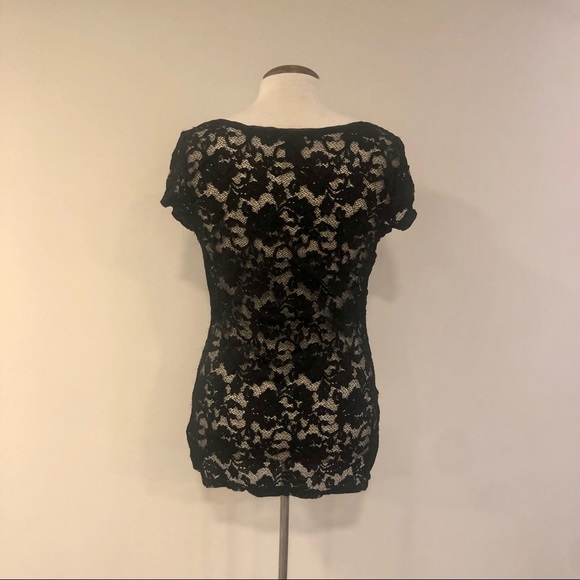 EUC Lace Short Sleeve Scoop Next Top! - Picture 2 of 4